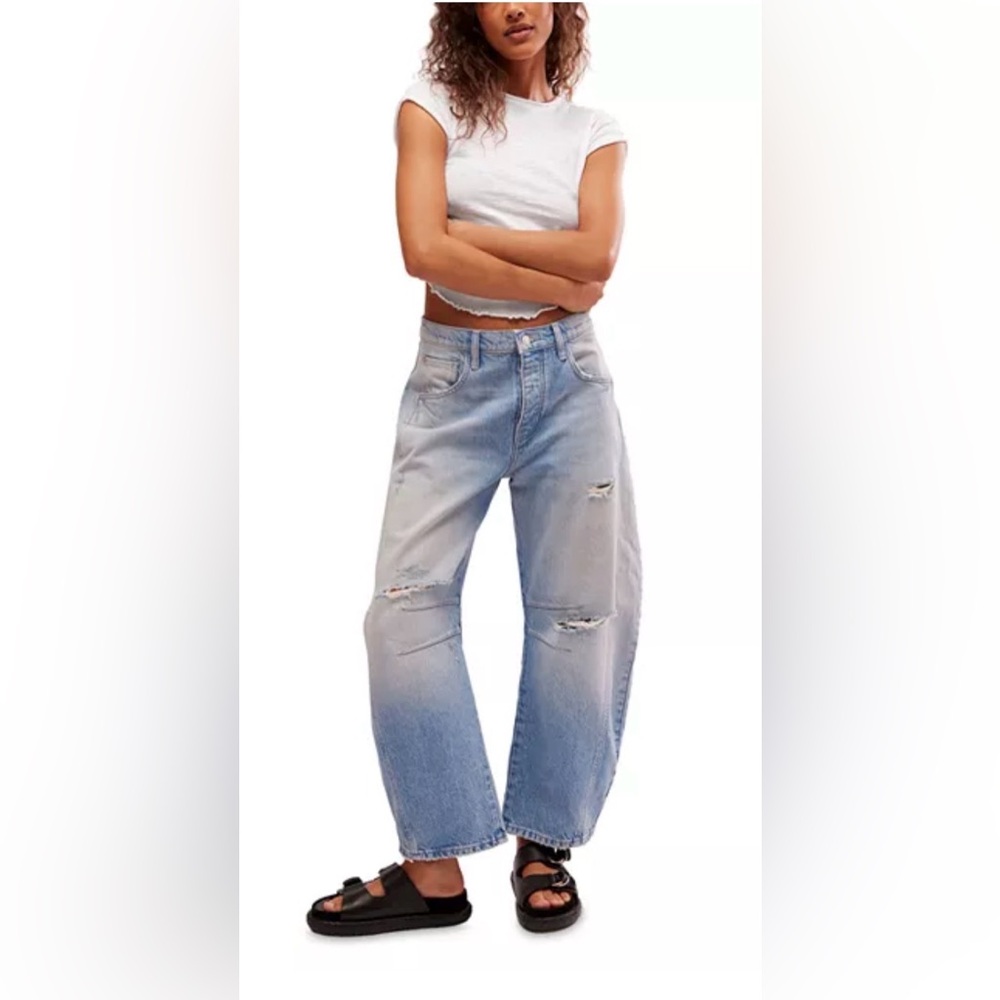 Free People barrel ripped jeans (26)